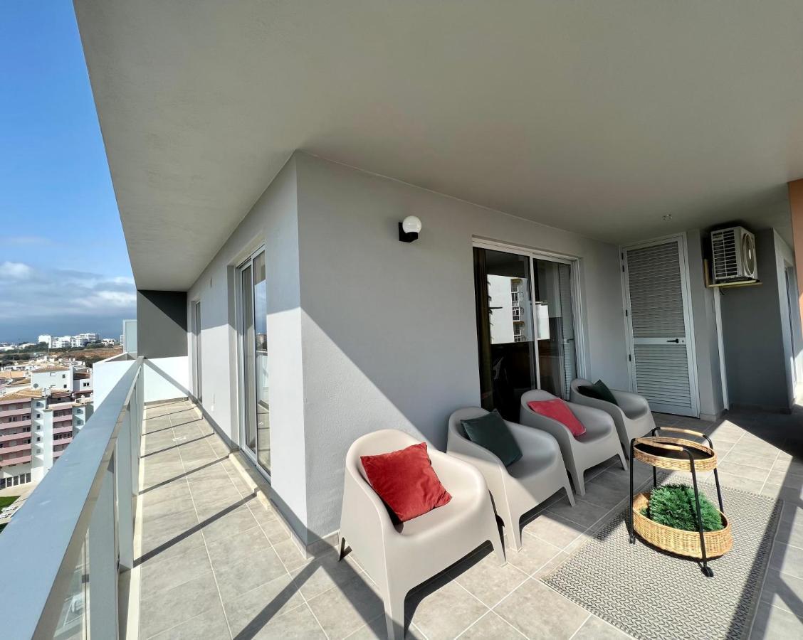 Mcrame Design Sea View, Beachfront, Swimming Pool, 2bdr, 2bar, 6 Pax, Da Rocha * Portimao