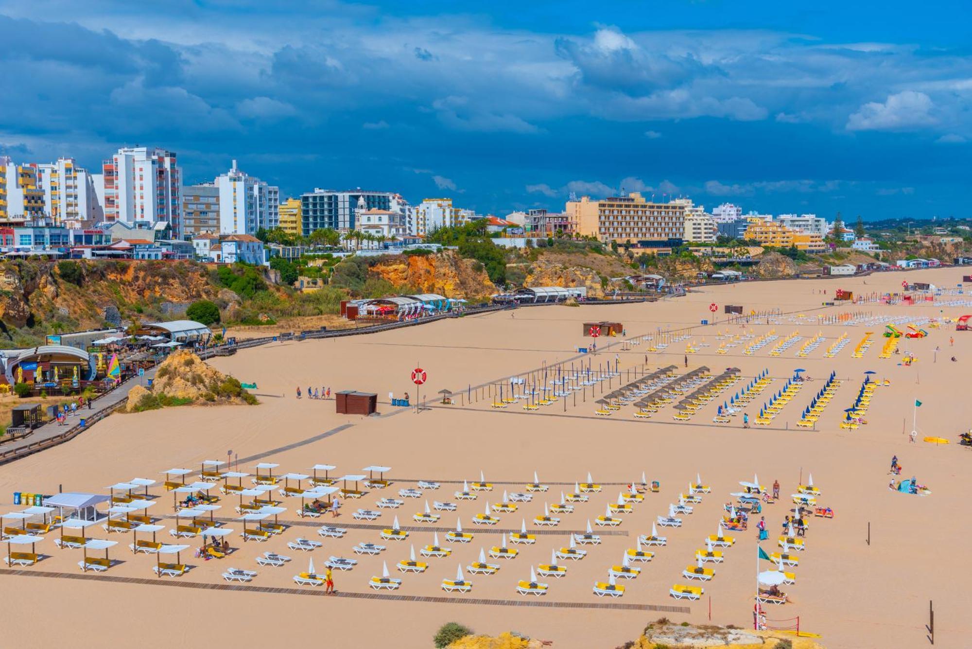Mcrame Design Sea View, Beachfront, Swimming Pool, 2bdr, 2bar, 6 Pax, Da Rocha * Portimao